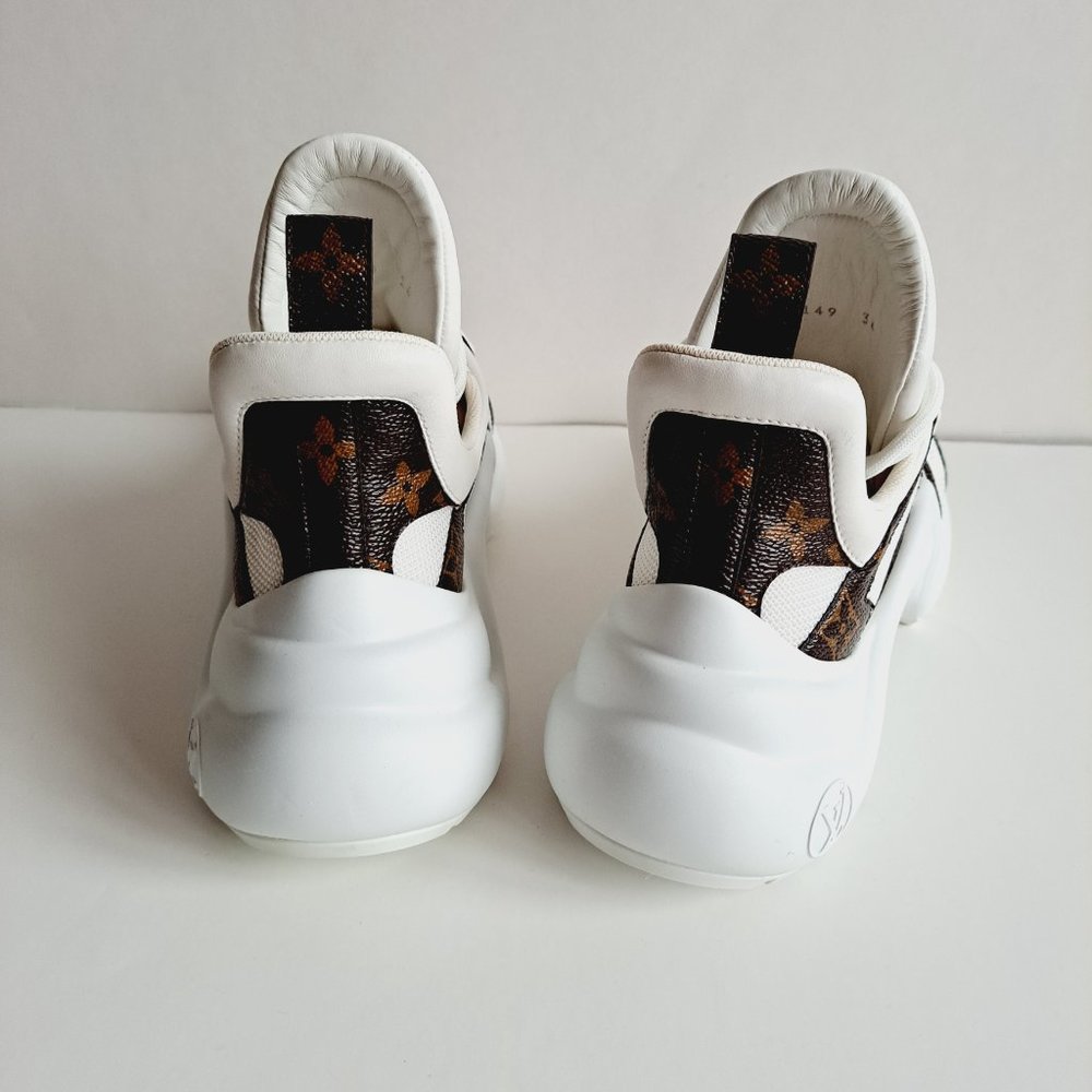 NEW Louis Vuitton Women's LV Archlight Monogram White Sneakers Size 36 / 6 - Picture 10 of 16